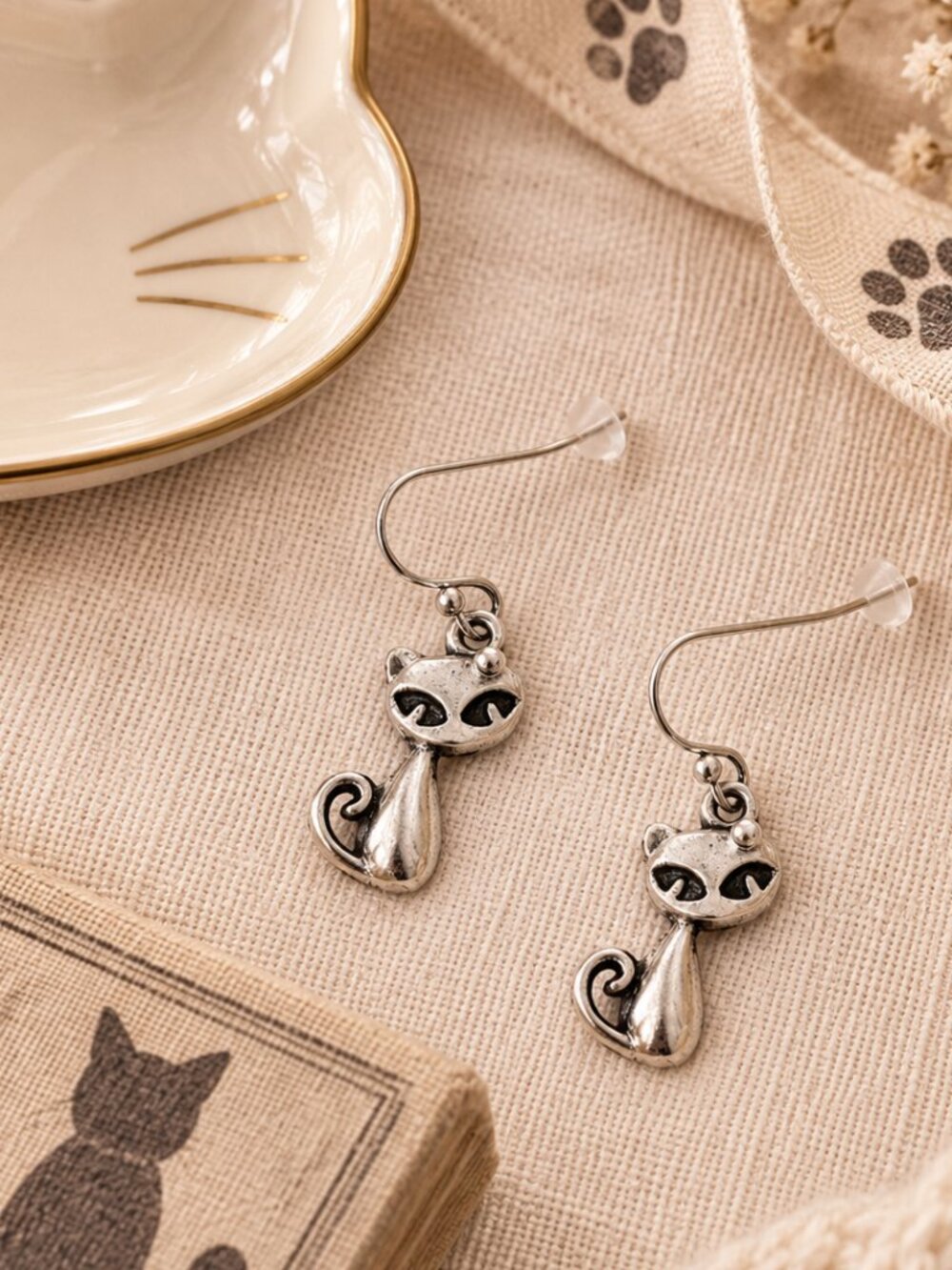 Silver Siamese Cat Dangle Earrings Cat Lover Gift Animal Jewelry - Picture 2 of 5